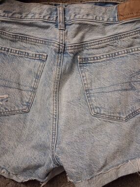 American Eagle Outfitters Light Blue Denim Shorts Size 8